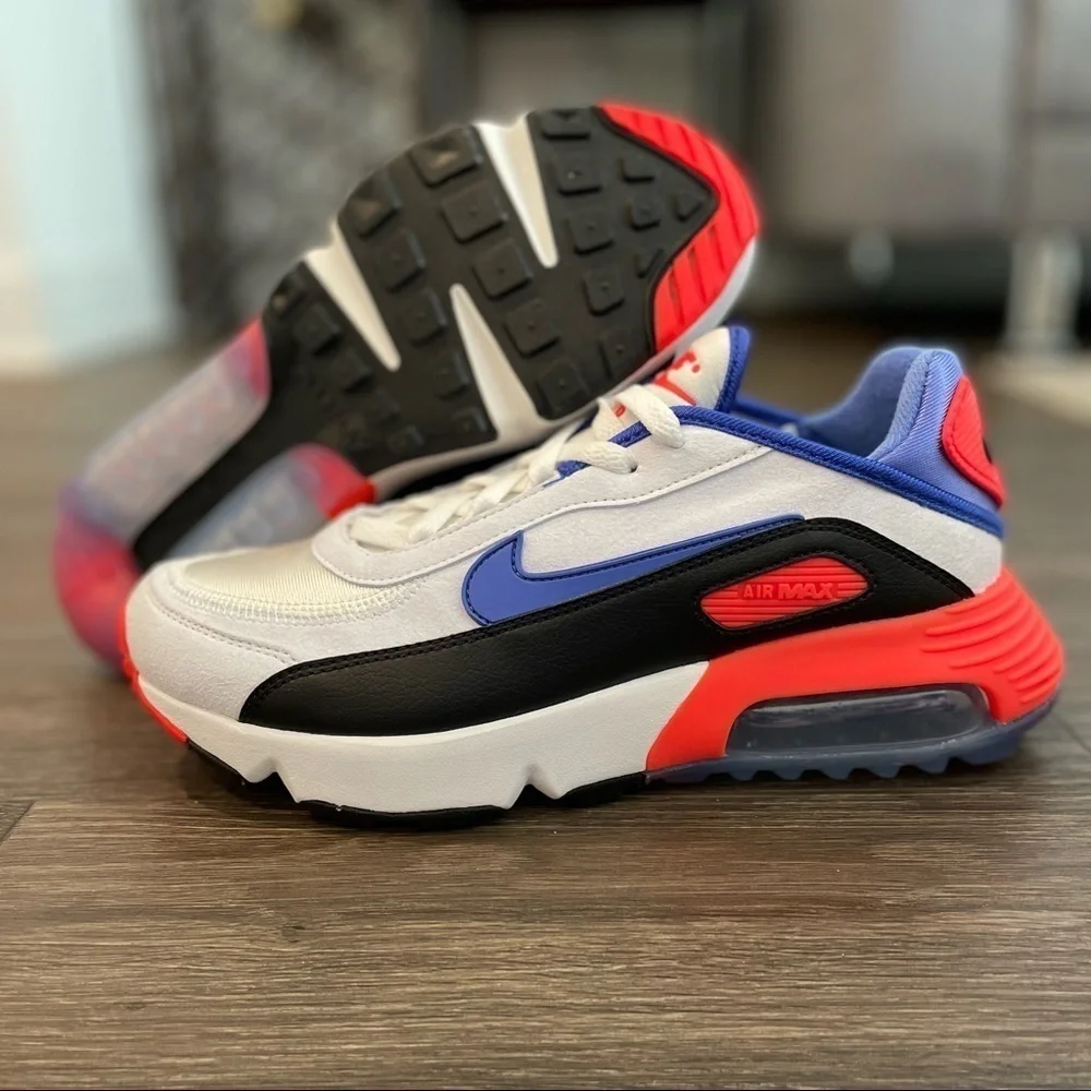 Nike Air Max 2090 sz 6Y